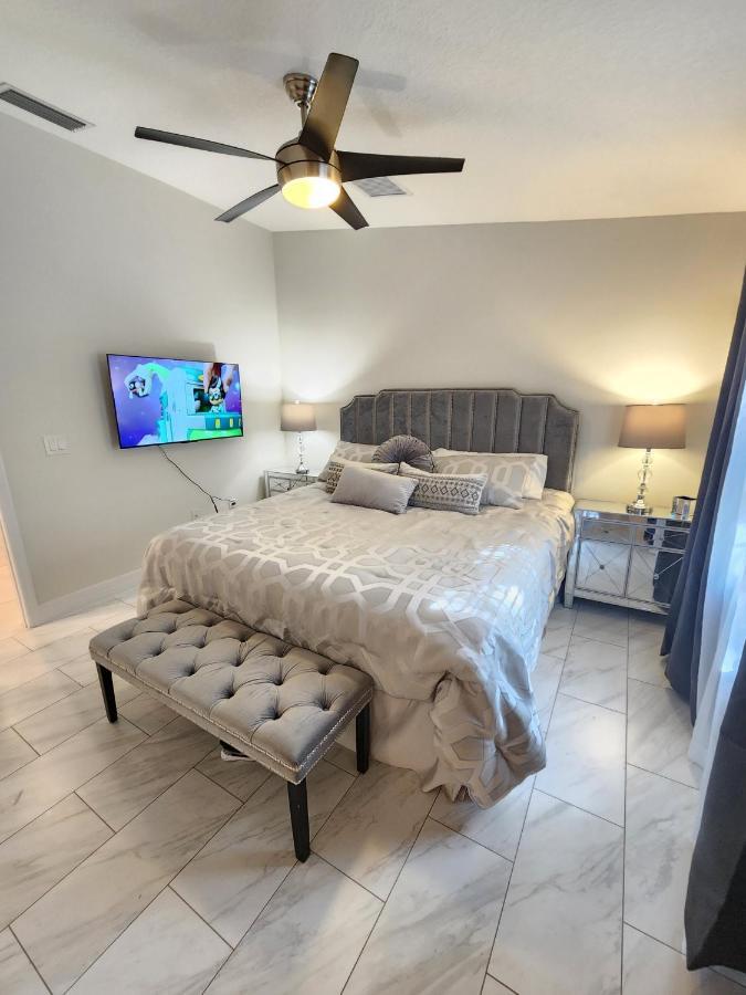 The Villa Orlando@College Park. Sleeps16 Exterior foto
