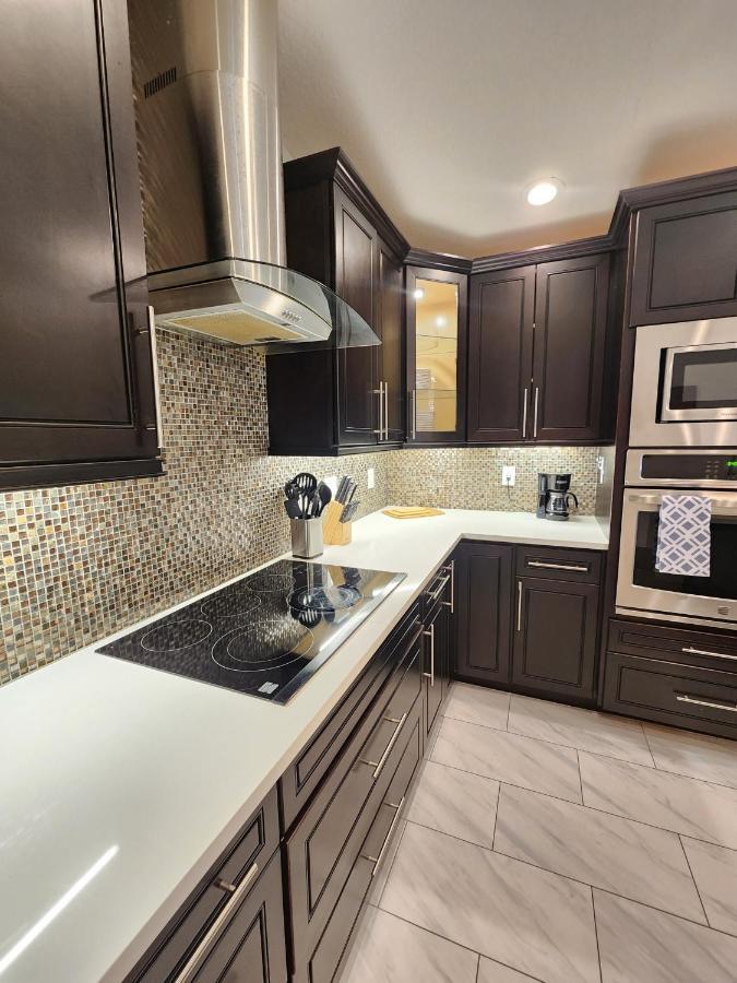 The Villa Orlando@College Park. Sleeps16 Exterior foto