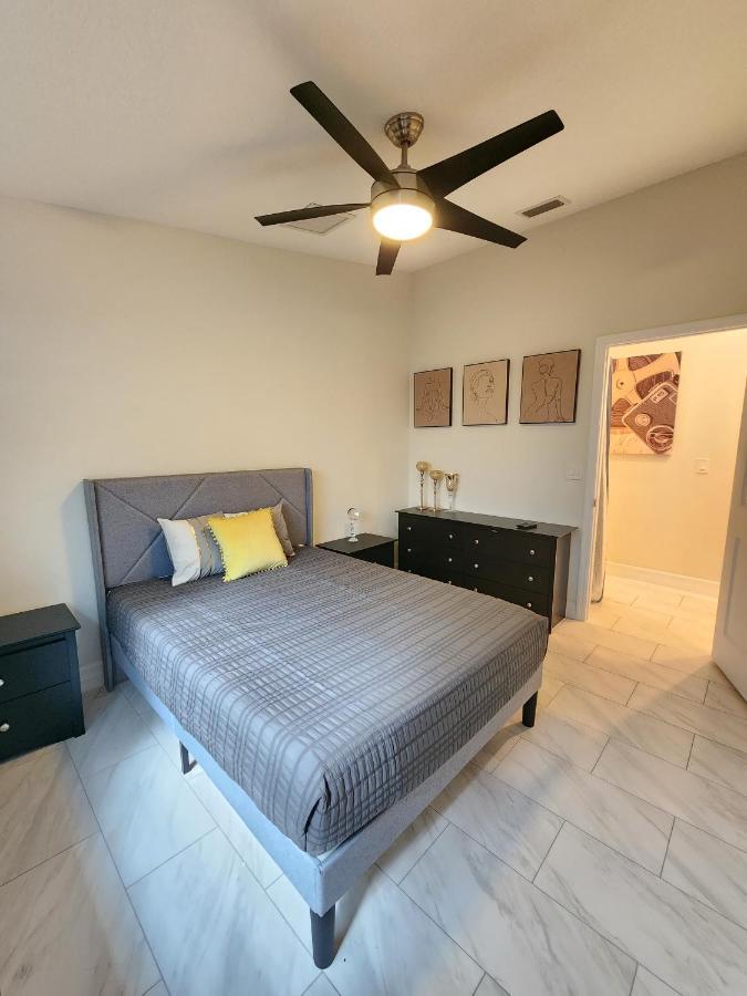 The Villa Orlando@College Park. Sleeps16 Exterior foto