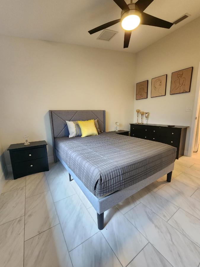 The Villa Orlando@College Park. Sleeps16 Exterior foto